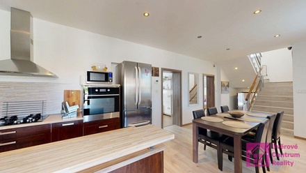 Prodej rodinného domu 151 m², Rohatec