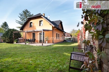 Prodej rodinného domu 179 m², Říčany