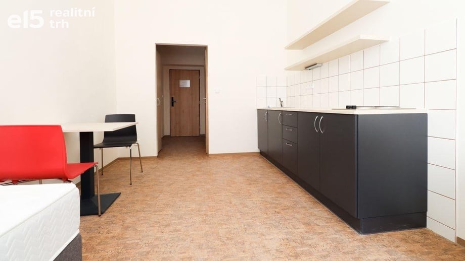 Pronájem bytu 1+kk 22 m², Praha 5, Smíchov