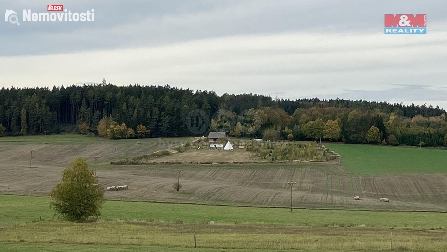 Prodej stavebního pozemku 22 356 m², Švihov