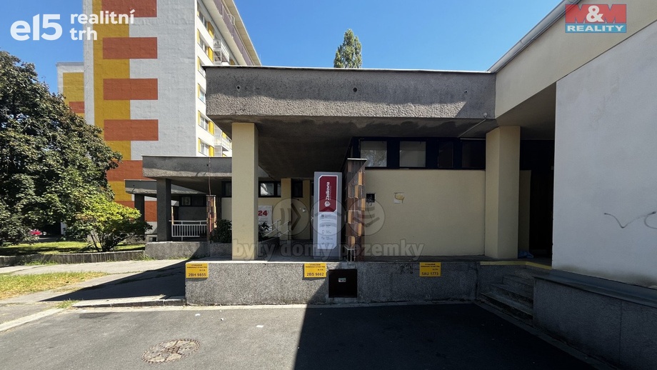 Pronájem skladu 301 m², Brno-sever