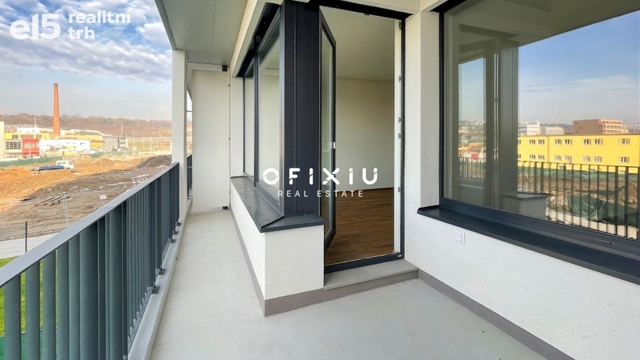 Pronájem bytu 2+kk 58 m², Praha - Vysočany