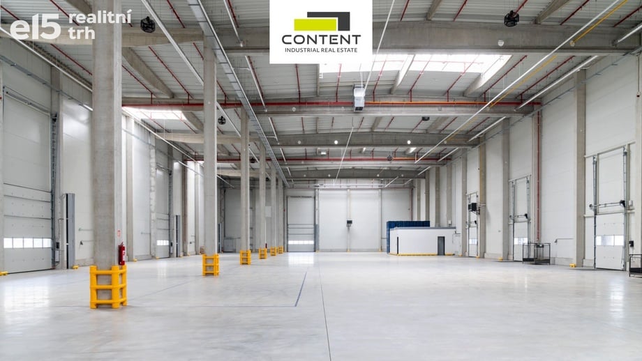 Pronájem výrobního prostoru 18 000 m², Solnice