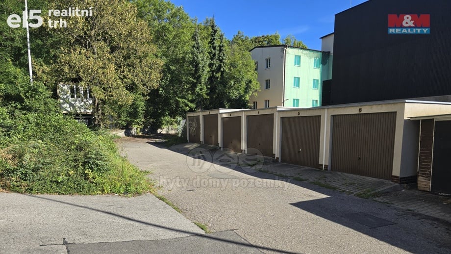 Pronájem garáže 16 m², Praha