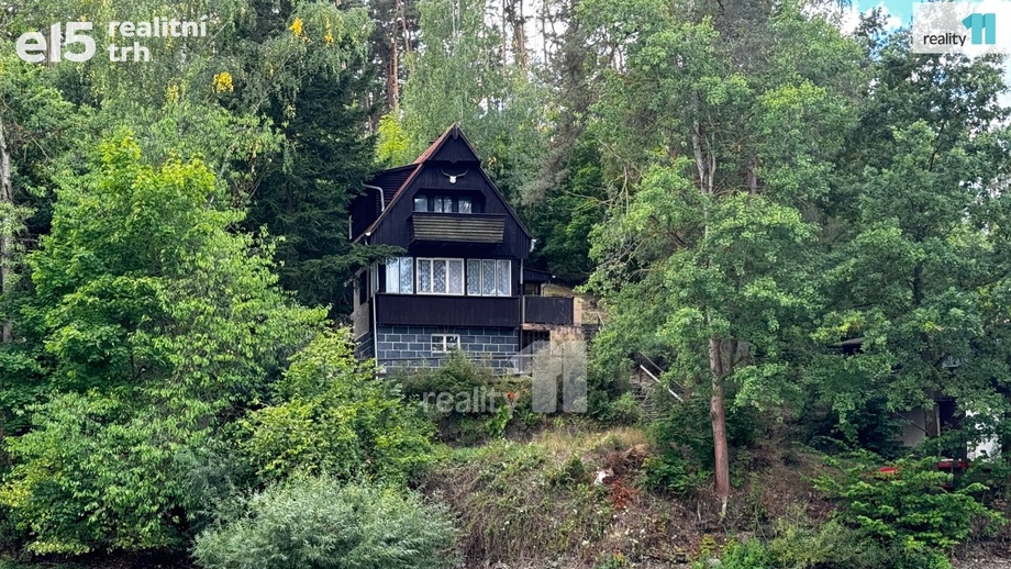 Prodej chaty 130 m², Pňovany