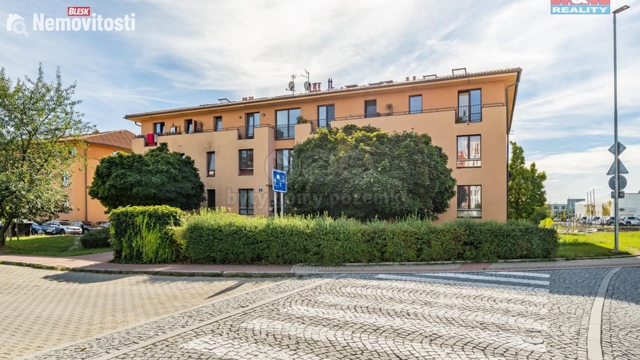Prodej bytu 2+kk 40 m², Praha 13