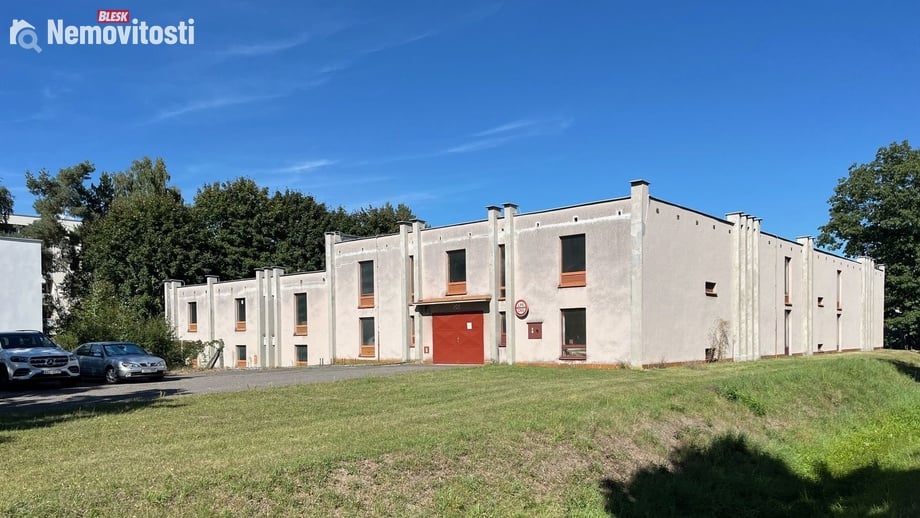 Prodej garážového stání 15 m², Hradec Králové - Nový Hradec Králové