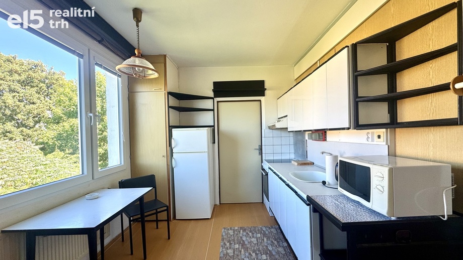Prodej bytu 4+1 87 m², Planá