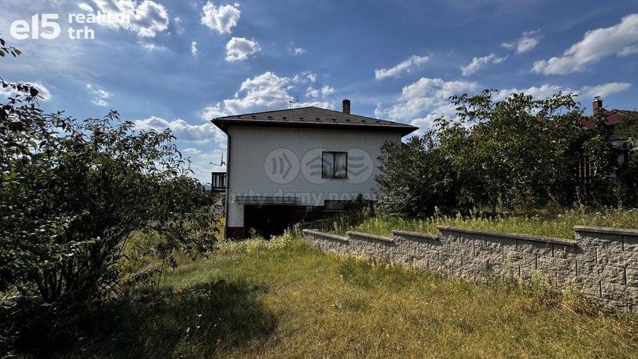 Prodej rodinného domu 200 m², Bukovany