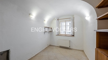 Pronájem obchodního prostoru 175 m², Praha - Malá Strana