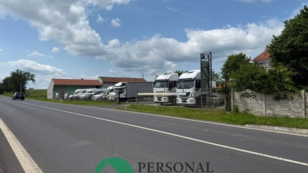 Pronájem komerčního pozemku 3 122 m², Krupá