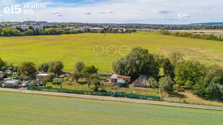 Prodej zahrady 1 180 m², Plzeň
