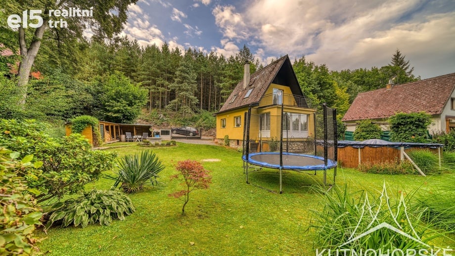 Prodej chaty 68 m², Černíny