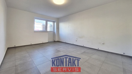 Pronájem obchodního prostoru 35 m², České Budějovice 6