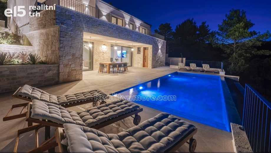 Prodej vily 294 m², Mali Iž, Chorvatsko