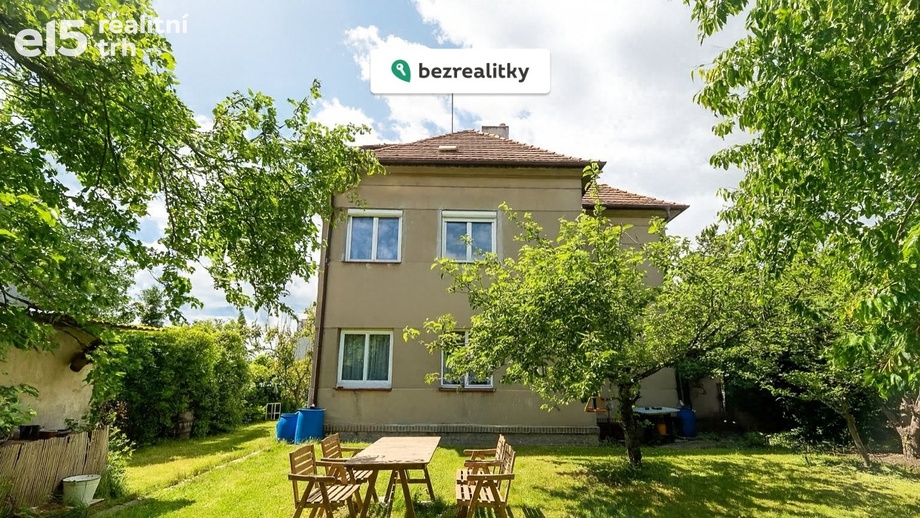 Prodej rodinného domu 150 m², Praha 12