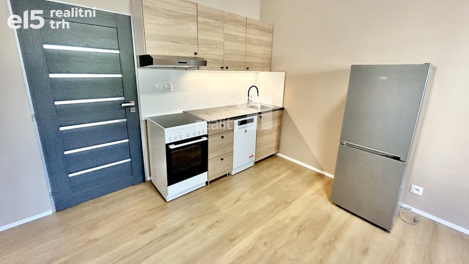 Pronájem bytu 2+kk 38 m², Praha 4