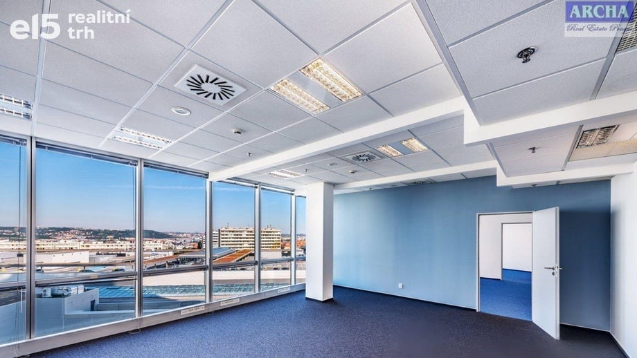 Pronájem kanceláře 100 m², Praha 4, Nusle