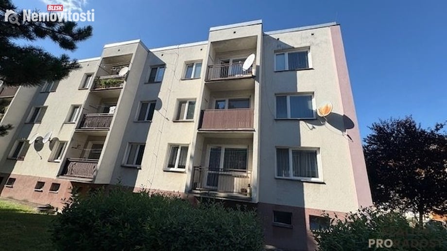 Prodej bytu 3+1 76 m², Zdounky