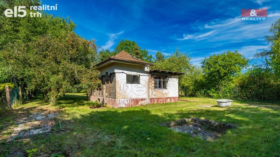 Prodej stavebního pozemku 1 331 m², Neratovice
