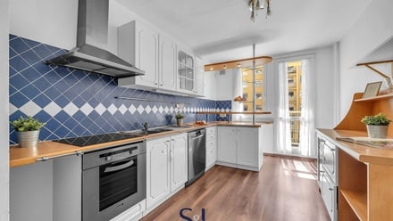 Prodej bytu 3+1 108 m², Praha - Břevnov