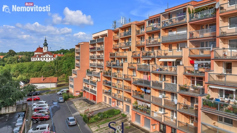 Prodej bytu 3+1 108 m², Praha - Břevnov