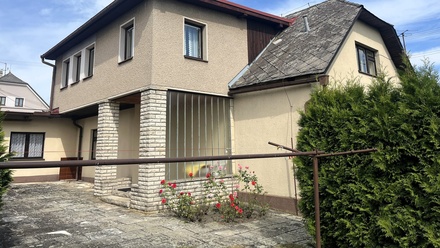 Prodej rodinného domu 280 m², Hořičky