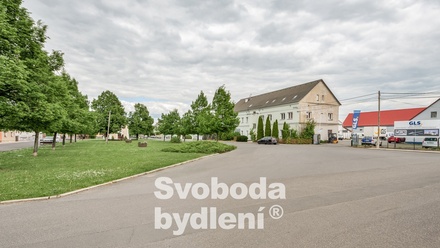 Prodej nemovitosti pro ubytování 879 m², Srbice
