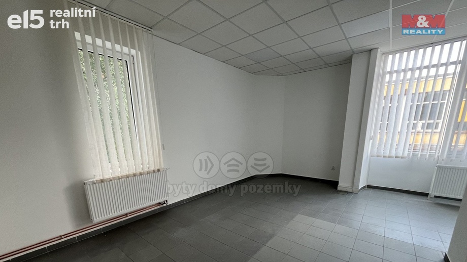 Pronájem kanceláře 61 m², Třinec