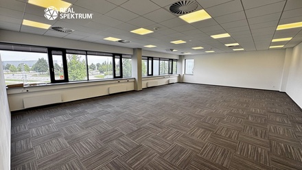 Pronájem kanceláře 294 m², Brno - Černovice