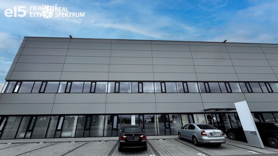 Pronájem kanceláře 294 m², Brno - Černovice