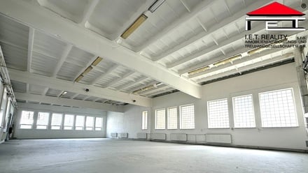 Pronájem výrobního prostoru 565 m², Brno - Horní Heršpice