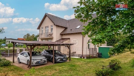 Prodej rodinného domu 249 m², Dobřejovice