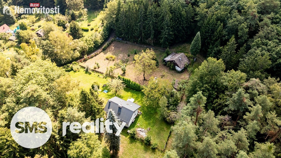 Prodej stavebního pozemku 1 560 m², Hrusice