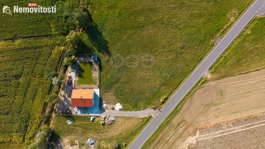 Prodej stavebního pozemku 1 026 m², Vysoké Chvojno