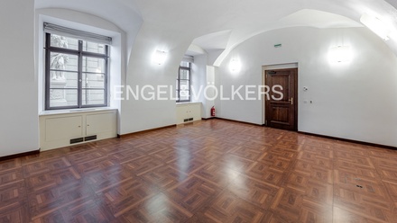 Pronájem kanceláře 245 m², Praha - Staré Město