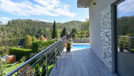 Prodej rodinného domu 190 m², Solenice