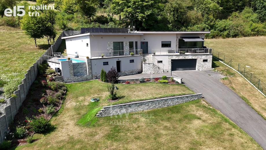 Prodej rodinného domu 190 m², Solenice