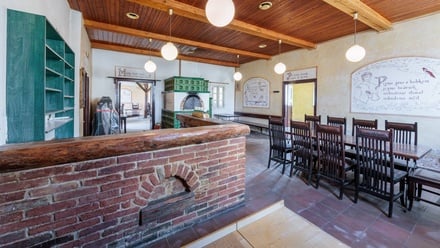 Prodej rodinného domu 500 m², Mlečice