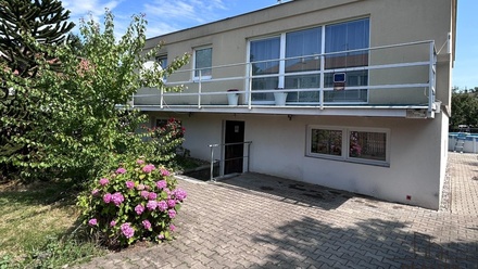 Prodej obchodního prostoru 216 m², Praha 10