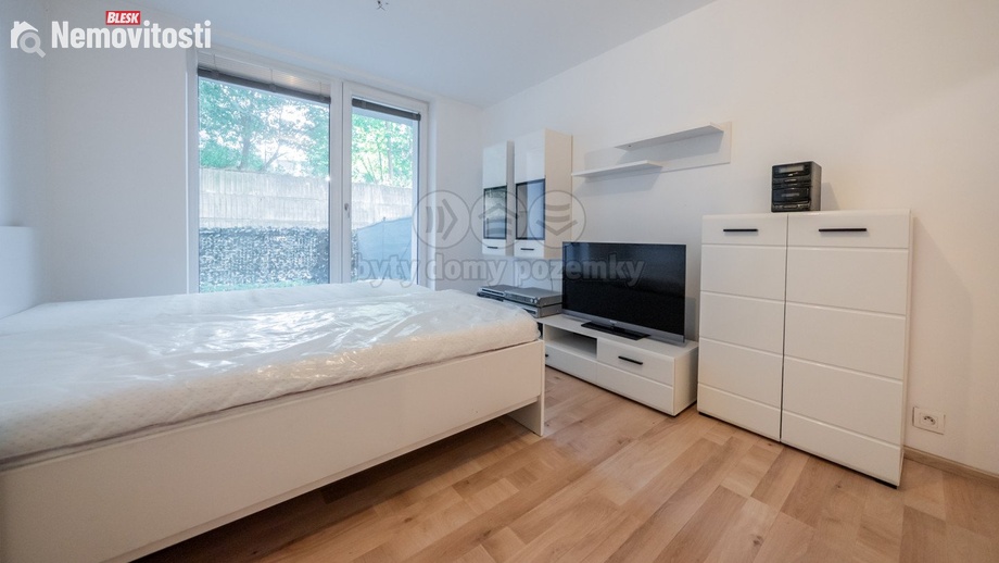 Prodej bytu 1+1 25 m², Rosice
