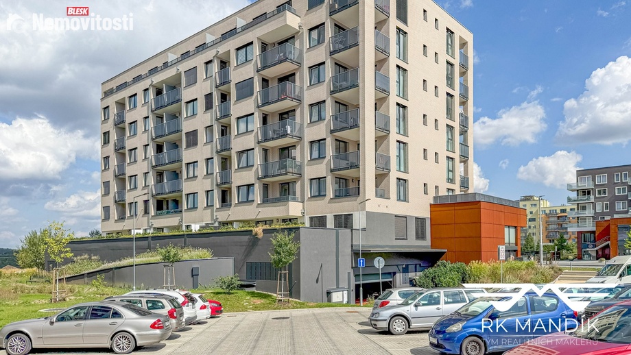 Pronájem bytu 2+kk 47 m², Praha - Hlubočepy