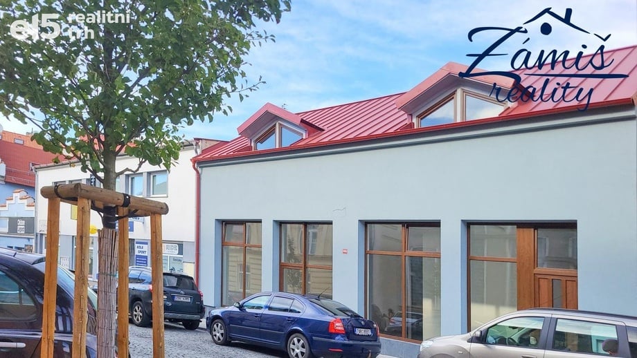 Pronájem obchodního prostoru 260 m², Kladno