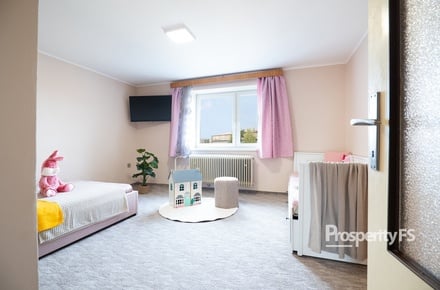 Prodej rodinného domu 256 m², Hořešovičky