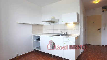 Pronájem bytu 1+1 36 m², Brno - Bystrc