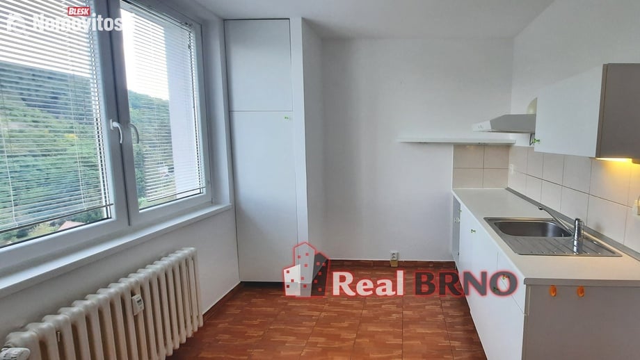 Pronájem bytu 1+1 36 m², Brno - Bystrc