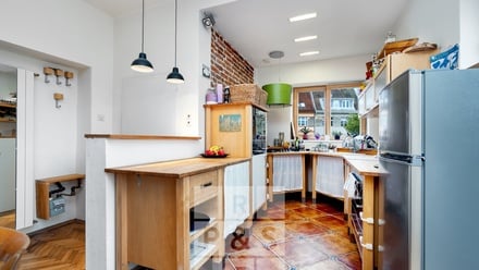 Prodej bytu 3+1 98 m², Praha - Smíchov