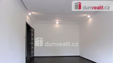 Pronájem bytu 2+1 48 m², Karlovy Vary