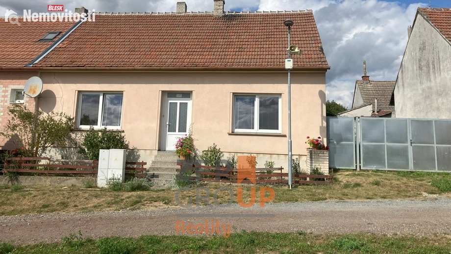 Prodej rodinného domu 314 m², Březník