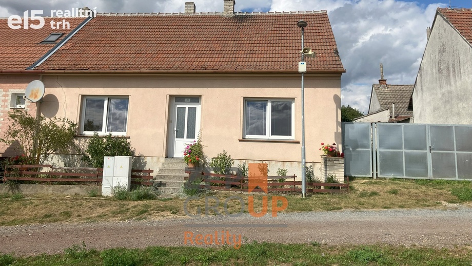 Prodej rodinného domu 314 m², Březník